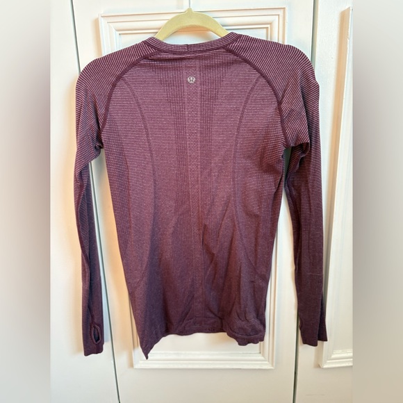NWOT LULULEMON SWIFTLY LONG SLEEVE TEE - Picture 2 of 4